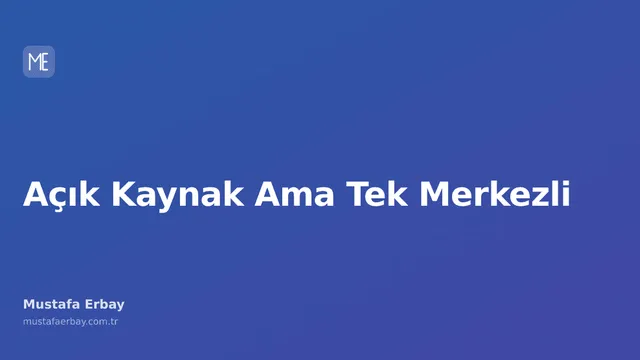 Ortasında tek bir büyük dişli olan, etrafında küçük dişlilerin döndüğü bir mekanizma, açık kaynak topluluğunun tek merkezli kontrolünü simgeliyor.