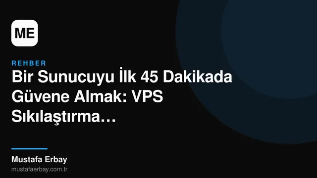 Bir kilit simgesinin üzerinde duran sunucu raflarını gösteren bir görsel, sunucu güvenliğini ve sıkılaştırmayı simgeliyor.