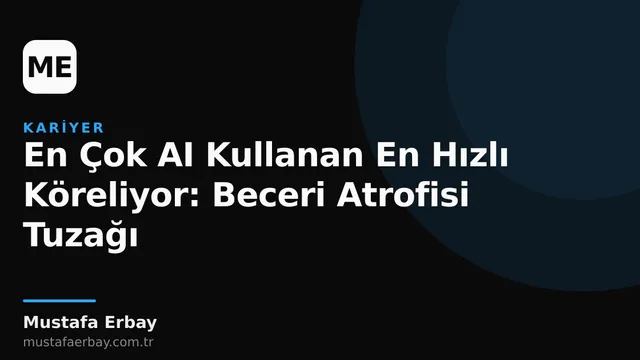 Bir kişinin, önünde duran yapay zeka tarafından üretilmiş kodları incelemesi, elinde çekiçle duran robot eli tarafından arkadan izlenmesi, beceri atrofisi tehlikesini simgeliyor.