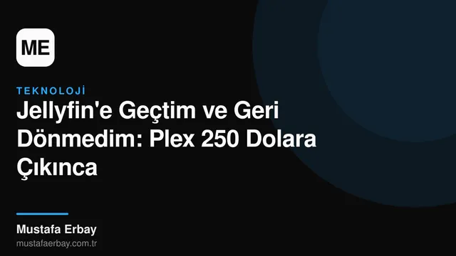 Plex ve Jellyfin logoları, bir bilgisayar ekranında karşılaştırma arayüzü