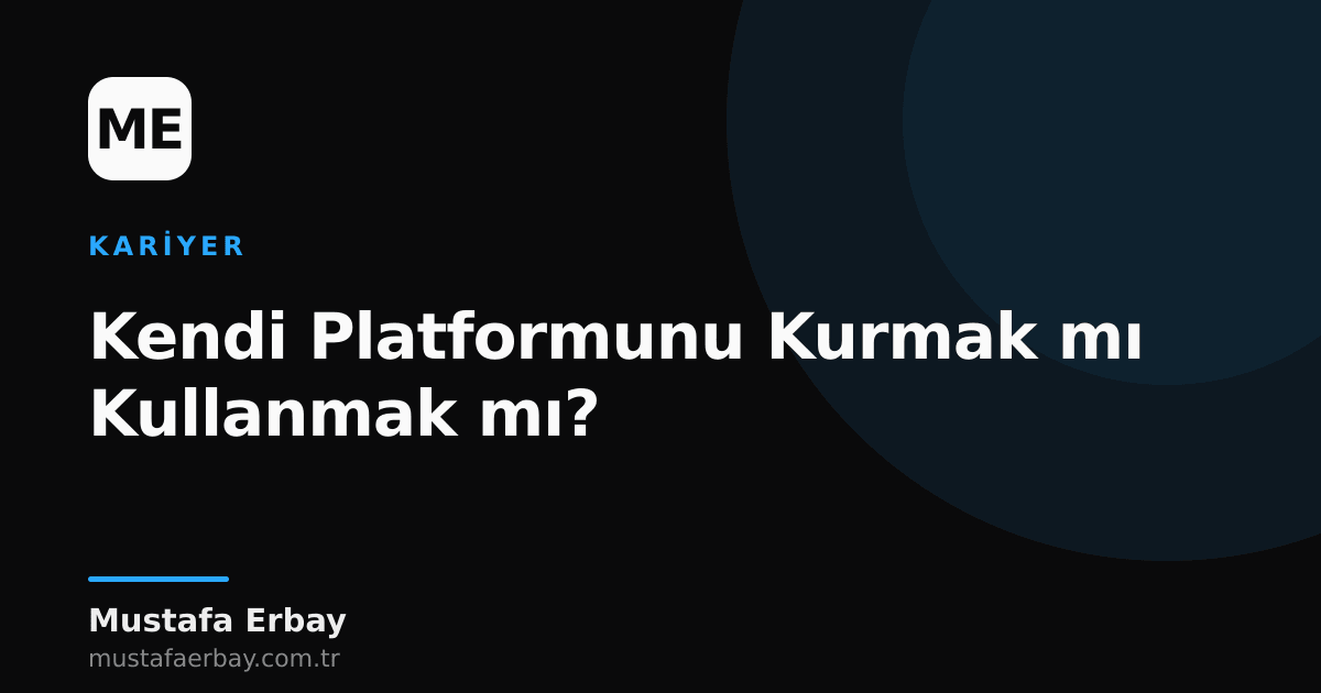 Bir kişi, bir yanda karmaşık devreler ve kod satırları, diğer yanda ise hazır bir tuğla yığınına bakıyor. 'Kendi Platformunu Kurmak mı Kullanmak mı?' sorusu etrafta dönüyor.