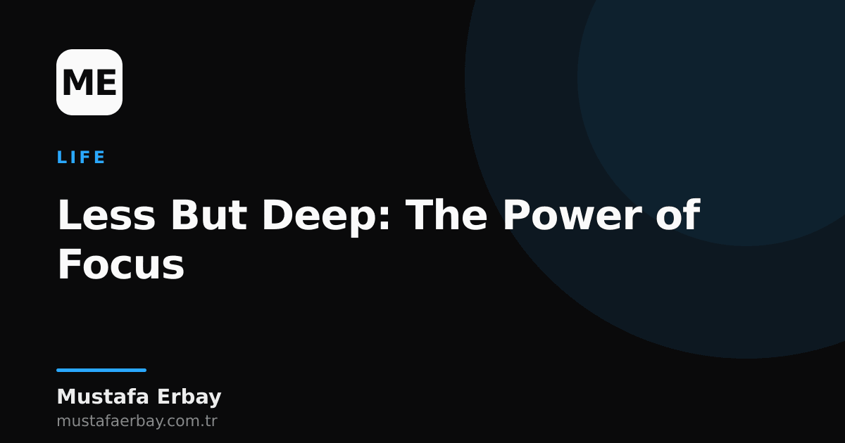 An abstract and minimalist visual symbolizing a tech expert focusing and deepening their knowledge.