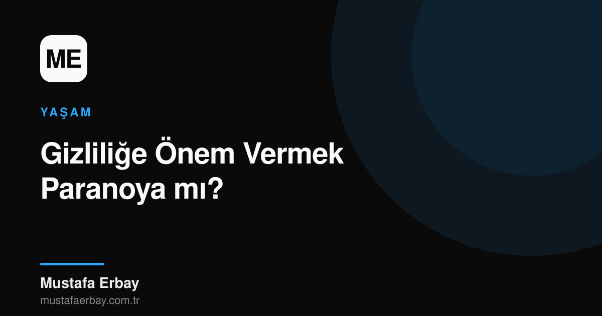 Bir kilit sembolü ve etrafında dönen dijital veriler, gizliliğin önemini vurgulayan soyut bir görsel.