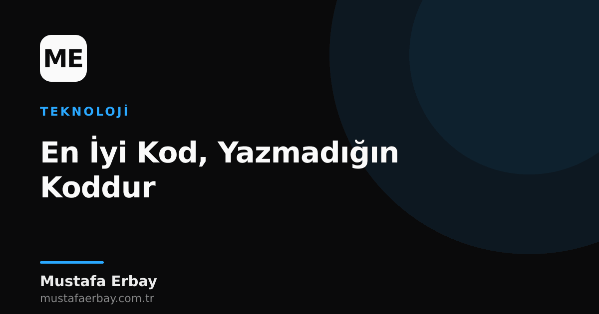 Beyaz bir arka planda, bir kalemle çarpı atılmış kağıt üzerinde yazılı 'CODE' kelimesi. Minimalist ve sade bir görsel.
