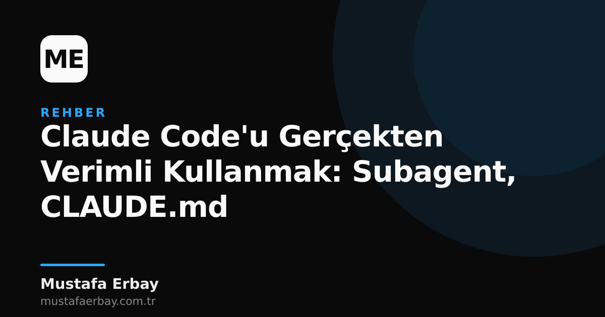 Bir geliştiricinin bilgisayar ekranında Claude AI arayüzü ve kod parçacıkları